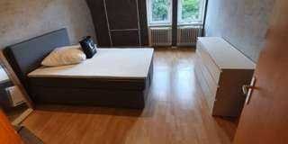 Helle 3-Zimmer Dachgeschosswohnung in Koblenz-Rauental - Ideal für WG geeignet