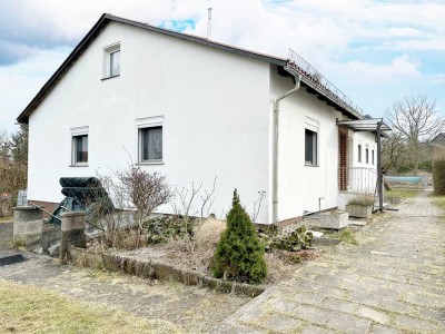 Großzügiger Bungalow in Massivbauweise mit herrlichem Grundstück in ländlicher Lage!