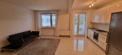 Stylische Wohnung und Wohlfühl-Oase mit Balkon in toller Lage in Düsseldorf-Derendorf