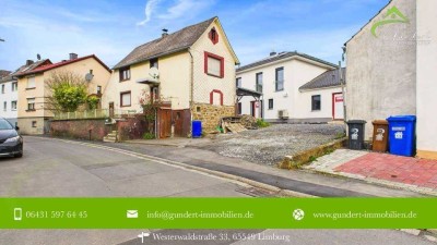 Verborgener Schatz im Ortskern – Sanierungsbedürftiges Häuschen mit Charakter in Frickhofen