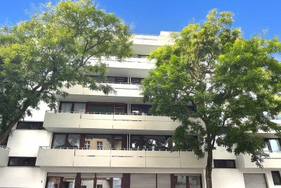 Renovierungsobjekt: 2-Zimmer-Wohnung mit 2 Balkonen, Tiefgarage – bezugsfrei & provisionsfrei