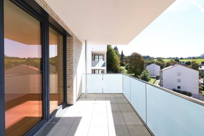 Elegante 3-Zimmer-Etagenwohnung mit lichtdurchflutetem Wohnambiente & Balkon in ruhiger Lage