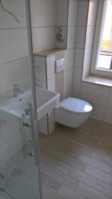 + BALKON und EINBAUKÜCHE vorhanden +