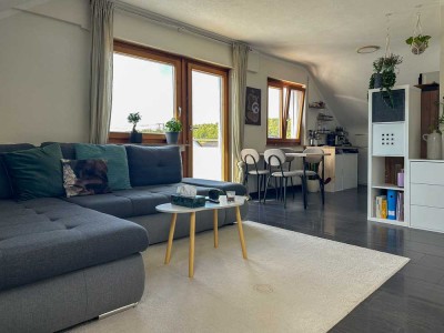 *Sanierte 2-Zimmer-Wohnung mit Balkon und Stellplatz in Leinfelden-Echterdingen*