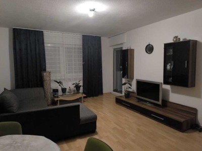 460 € - 56 m² - 2.0 Zi.