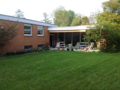 Gepflegter 8-Zimmer- Bungalow mit EBK in Gehrden