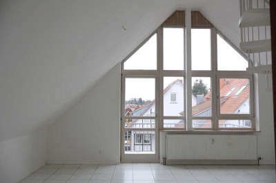 Schöne Maisonette Wohnung in Stuttgart Plieningen 1050 € - 71 m² - 2.5 Zi.