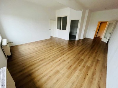 **Besichtigung: So., 25.05.25 um 11:00 Uhr** Große Familien-Whg in Brandenburg an der Havel!