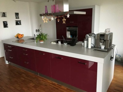 Schöne, helle drei Zimmer Wohnung in Frankfurt am Main, Preungesheim