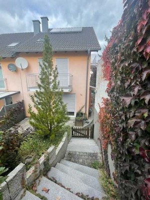 Gepflegtes Einfamilienhaus mit 6 Zimmern in Straubenhardt