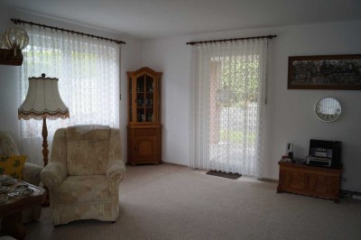 charmanter Bungalow 103 m², mit Doppelgarage + Garten, Radevormwald in bevorzugter Wohnlage