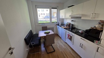 Charmante 2-Zimmer-Wohnung in ruhiger Lage nahe Hasnerplatz und Mur