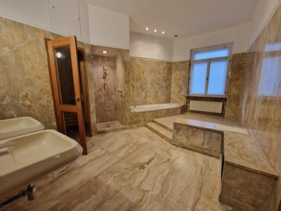 160 m² - 4 ZIMMER -CITY WOHNUNG - Sauna - NÄHE U1 - LAURENZERBERG - NÄHE SCHWEDENPLATZ
