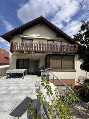 Freistehendes Zweifamilienhaus mit Einliegerwohnung in Toplage von Graben-Neudorf