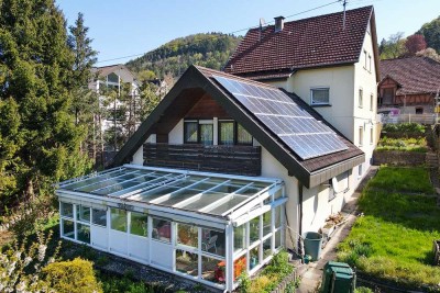 Domizil mit Wintergarten und PV-Anlage, ideal für mehrere Generationen, Mieter oder Kapitalanleger