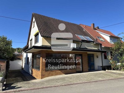 Einseitig angebautes Ein- oder Zweifamilienhaus mit Gestaltungspotenzial in zentraler Lage