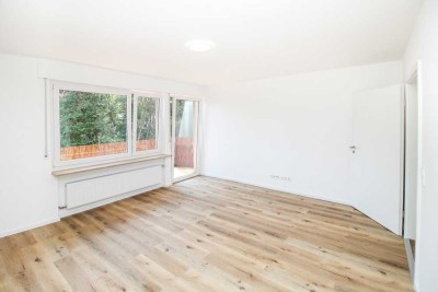 Frisch renovierte 2,5-Zimmer-Wohnung mit Balkon & Garage in ruhiger Lage - sofort einziehen