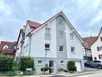 Schönes, modernes 4,5 Zimmer Einfamilienhaus mit geh. Innenausstattung und EBK in Ammerbuch