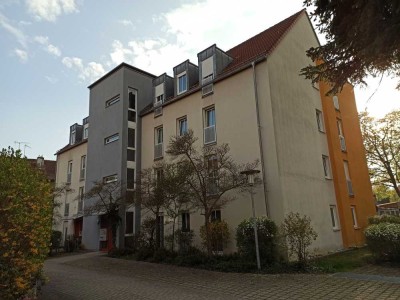 Exklusive 2-Zimmer-Wohnung mit gehobener Innenausstattung mit Balkon in Neumarkt in der Oberpfalz