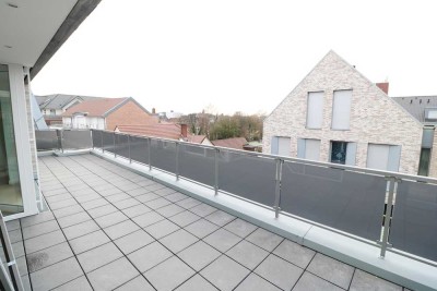 Fußgängerzone - Exklusives 3 Zi.- Penthouse mit Dachterrassen, Aufzug und überdachtem Einstellplatz