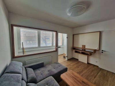 Neuwertige Wohnung in Innenstadtlage voll möbiliert zu verkaufen