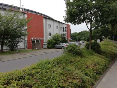 2-Zimmer-Wohnung mit kleinem Garten in Leverkusen Rheindorf-Süd