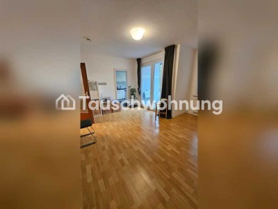 Tauschwohnung: Günstige große 1-Zimmer Wohnung mit Balkon gegen Größer