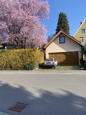 VERKAUFT! Lage-Lage-Aussichtslage! Einfamilienhaus mit Doppelgarage