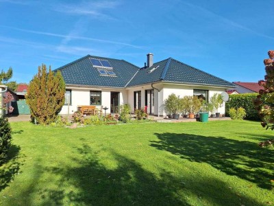 Einfamilienhaus mit Garage und großem Garten fußläufig zum Zentrum Greifswalds