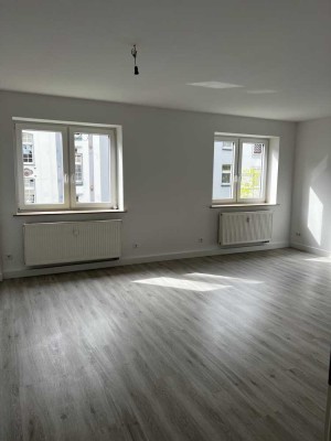 2 Zimmer-Wohnung (1WZ/1SZ) mit großer Wohnküche (Kein Jobcenter)
