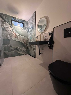 Luxuriöse 4-Zimmer-Wohnung mit Balkon in Bad Lippspringe