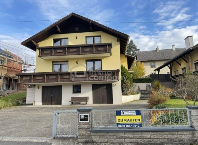 Charmantes Großzügiges Haus in Oberndorf mit 2 Wohneinheiten.