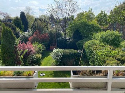 "Ruhige Lage mit großem Süd-Westbalkon und Grünblick "