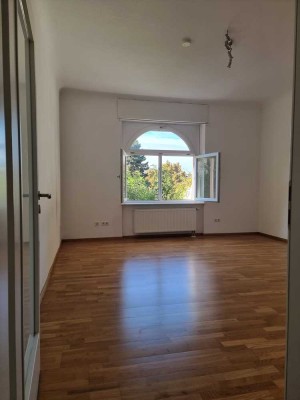 Offenburg: Südbalkon, Blick ins Grüne, zentral & ruhig gelegen