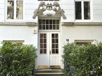 Charmanter Altbau über den Dächern von Winterhude!