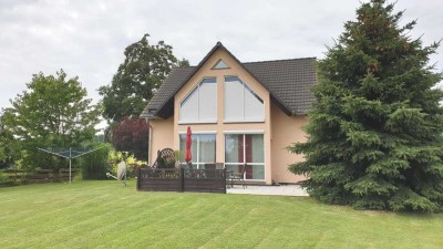 Unterkellertes EFH mit Garage u Terrasse