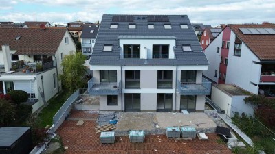 4-Zi.-Wohnung mit toller Terrasse und Gartenanteil
