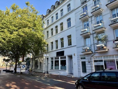 Attraktive 2-Zimmer-Wohnung mit Balkon in zentraler Innenstadtlage von Wilhelmshaven
