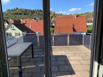 Freundliche 3-Zimmer-DG-Wohnung mit Balkon in Simmozheim