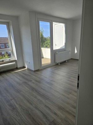 Geräumige 2 Zimmer Wohnung mit tollem Balkon zum relaxen im Matthias-Claudius-Weg in Cuxhaven