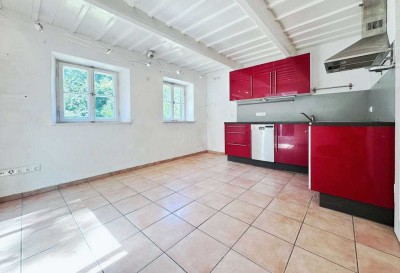 Altbau | Quadrohaus | Renovierungsbedürftig