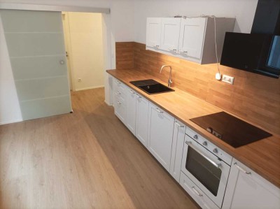 Erstbezug nach Sanierung zentral in Wurmtalnähe