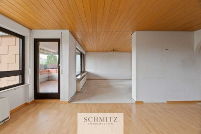 3,5-Zimmer-Wohnung mit zwei Loggien und Garage – ideales Sanierungsobjekt in Sindelfingen-Hinterweil