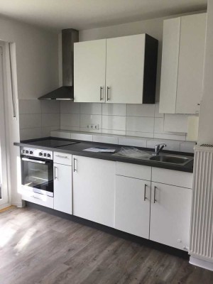 Mit Einbauküche: Klein und fein für Singles, Pendler oder Studenten