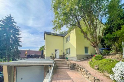Voll vermietetes Zweifamilienhaus in Schirgiswalde-Callenberg!