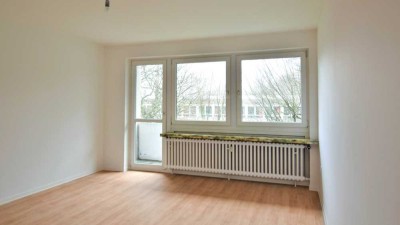 3 Zimmer Wohnung mit Balkon