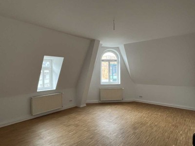 sanierte 2 Zimmer Wohnung