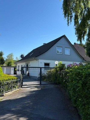 Großzügiges Einfamilienhaus mit idyllischem Garten - Perfekt für die ganze Familie