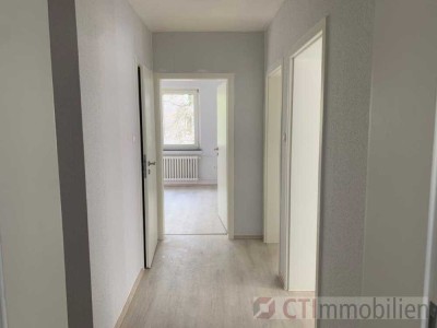 Wohnen am Spichernplatz. Gut geschnittene 3 Zimmer Wohnung.