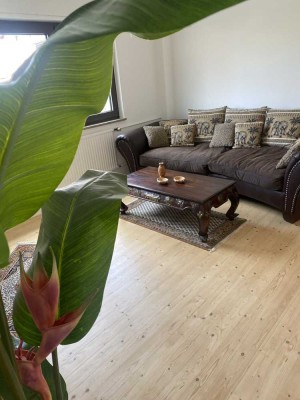 EG-Wohnung komplett möbliert Balkon-, Terrassen-und Gartennutzung in Wörth am Main